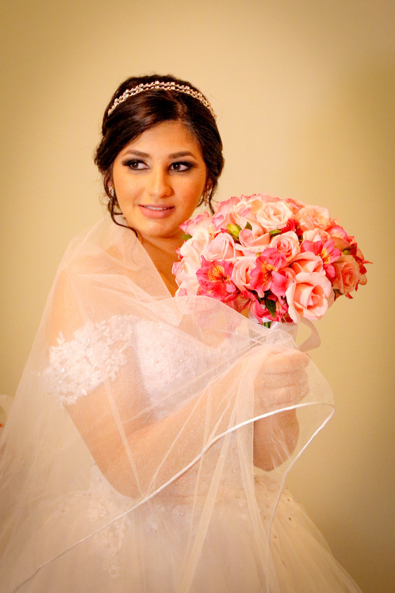 noiva com buque lindo