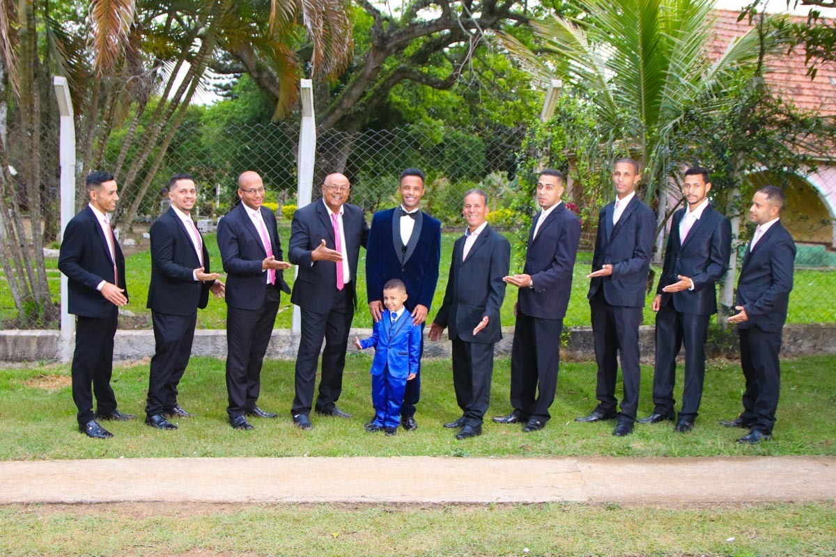 padrinhos com noivo