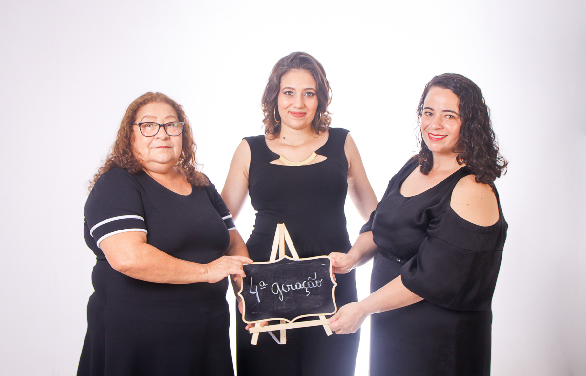 foto de quatro gerações de mulheres