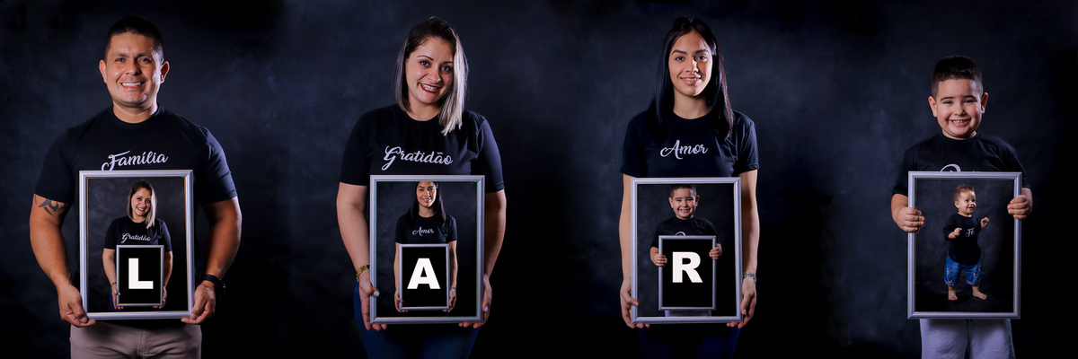 foto montagem criatida de familia