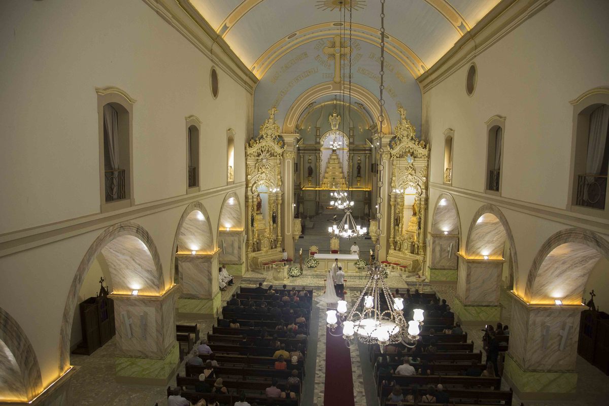 Casamento sul de Minas Gerais, por sabrina lemes fotografia, make de noiva classico, Catedral de Campanha, vestido de noiva classico