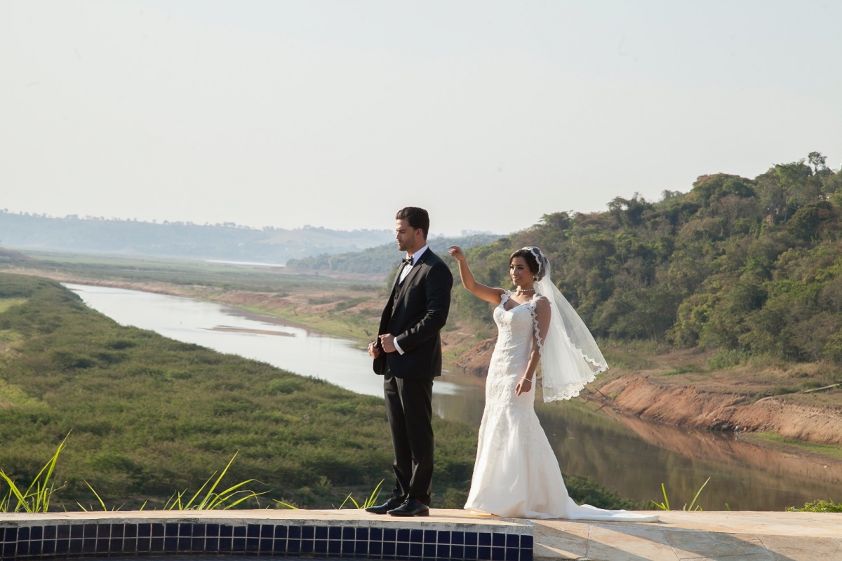 Casamento realizado em Varginha - MG, ao ar livre, cerimonia e festa de casamento inesquecíveis.