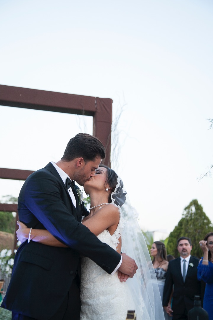 Casamento realizado em Varginha - MG, ao ar livre, cerimonia e festa de casamento inesquecíveis.