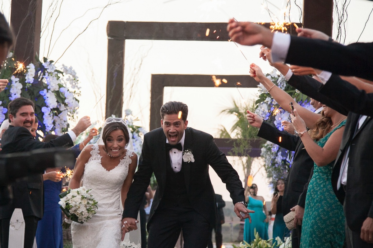 Casamento realizado em Varginha - MG, ao ar livre, cerimonia e festa de casamento inesquecíveis.