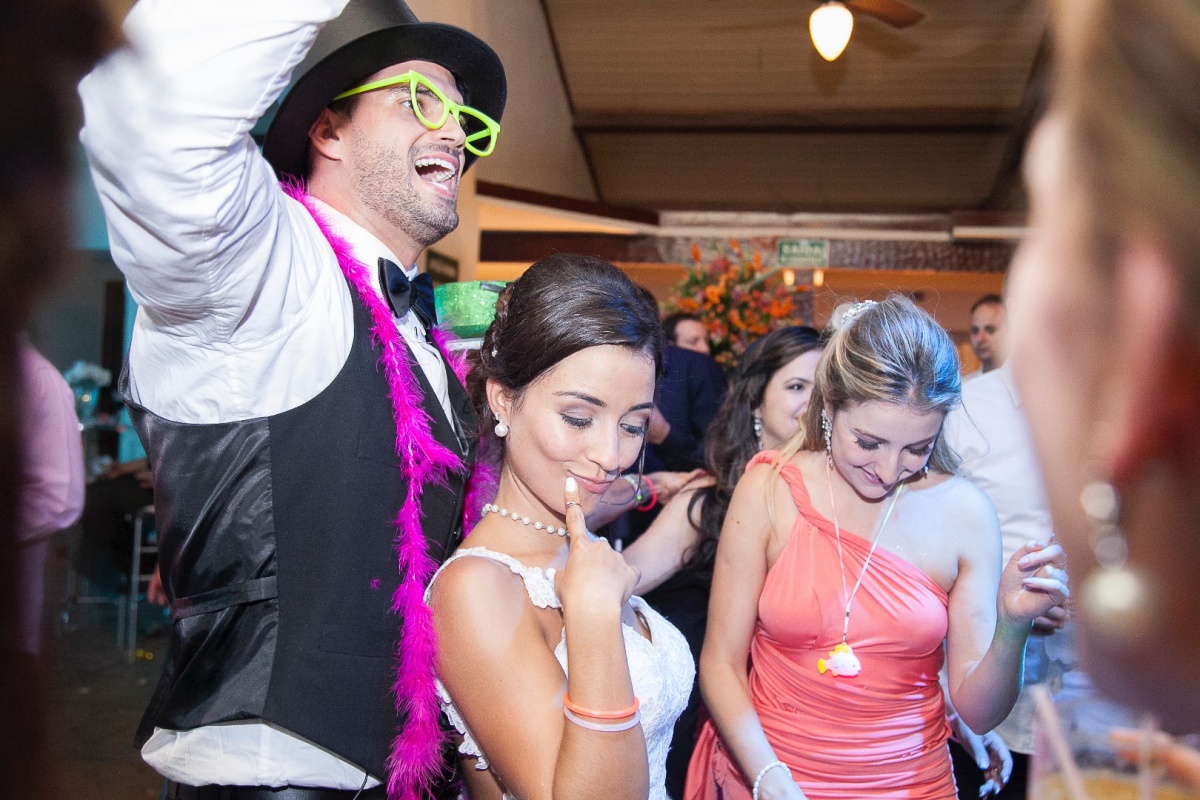 Casamento realizado em Varginha - MG, ao ar livre, cerimonia e festa de casamento inesquecíveis.