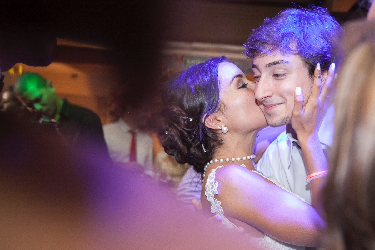 Casamento realizado em Varginha - MG, ao ar livre, cerimonia e festa de casamento inesquecíveis.