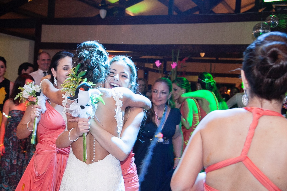 Casamento realizado em Varginha - MG, ao ar livre, cerimonia e festa de casamento inesquecíveis.