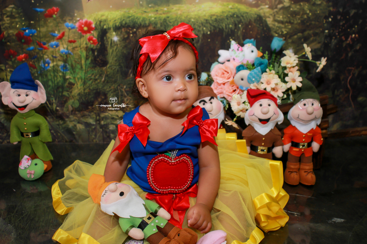 Acompanhamento mensal Lorena branca de neve