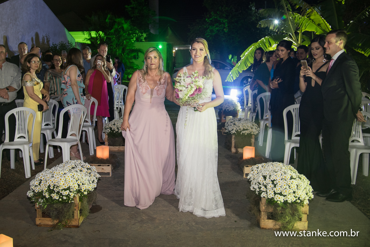 Casamento de Fernanda e Adriano, entrada do noiva, Campo Grande-MS