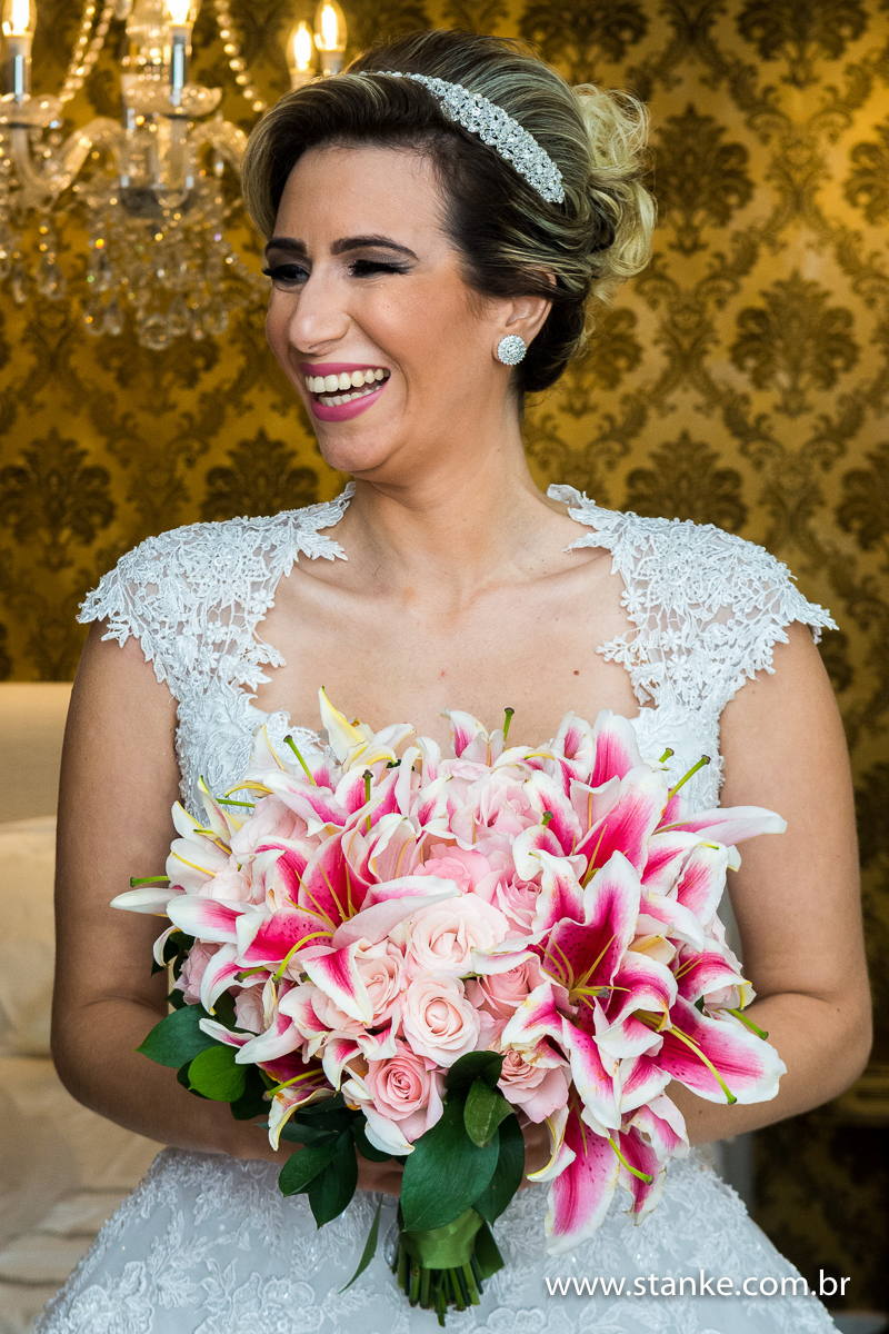 Casamento de Gabriela Sérgio, boque com a noiva, em Campo Grande-MS