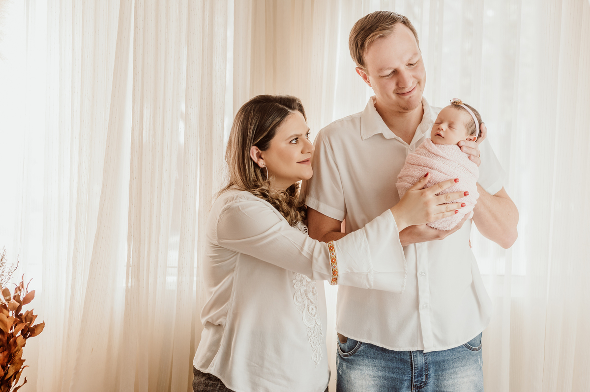 Ensaio newborn realizado no estúdio Juliana Lima, em Campinas