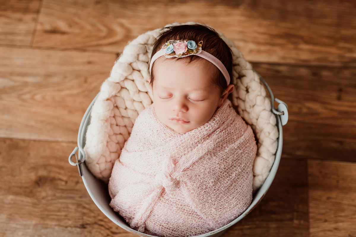 Ensaio newborn realizado no estúdio Juliana Lima, em Campinas