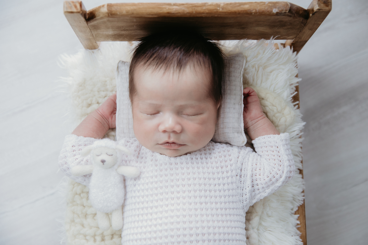 Ensaio Newborn do Igor Junior realizado no estúdio Juliana Lima em Campinas.