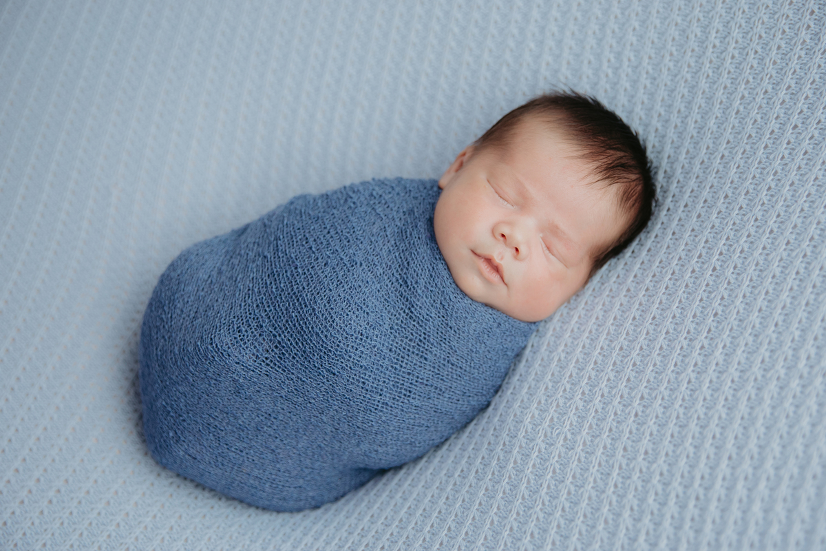 Ensaio Newborn do Igor Junior realizado no estúdio Juliana Lima em Campinas.