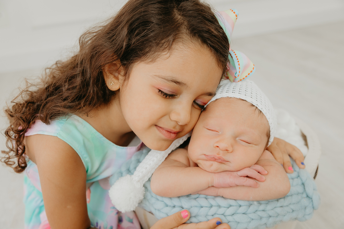 Ensaio Newborn realizado no estúdio fotográfico Juliana Lima, em Campinas