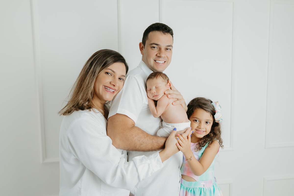 Ensaio Newborn realizado no estúdio fotográfico Juliana Lima, em Campinas