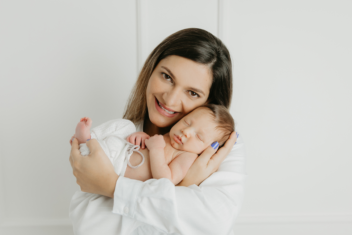 Ensaio Newborn realizado no estúdio fotográfico Juliana Lima, em Campinas