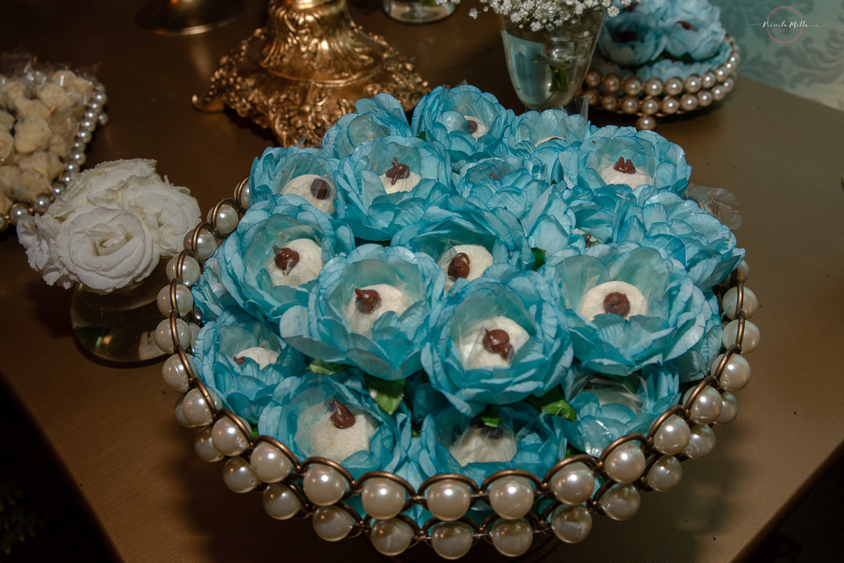doces decorados para festas de 15 anos
