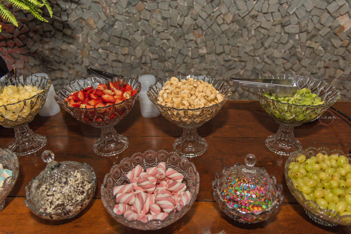 frutas para mesa de chocolate 