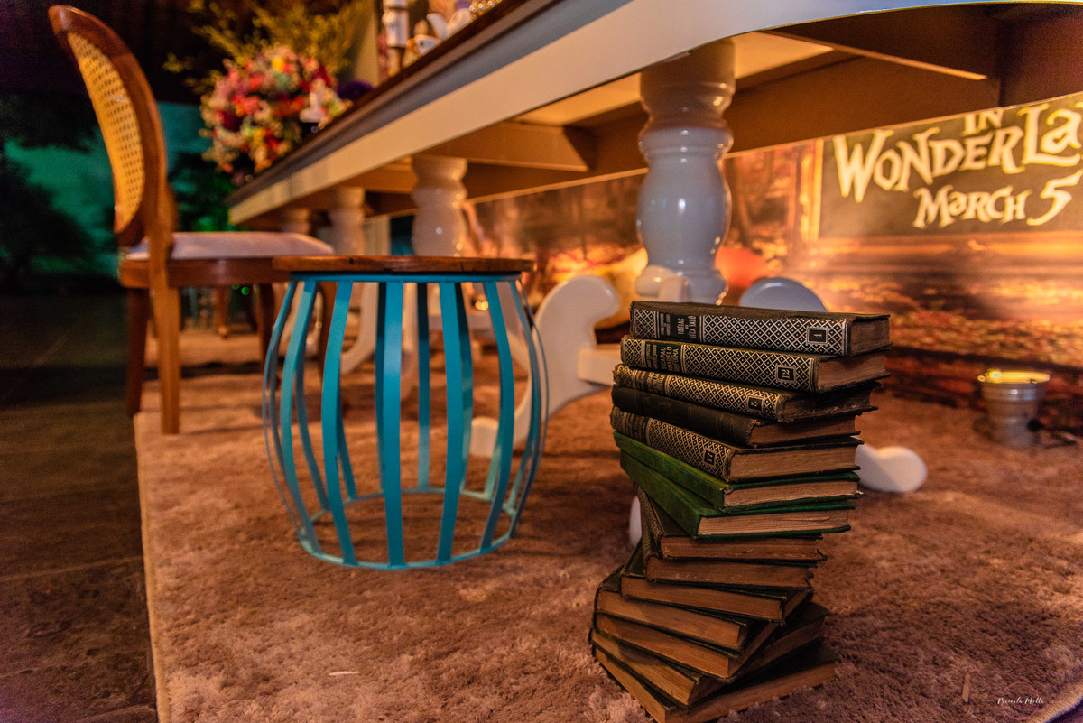 detalhes para decoração festa tema alice 