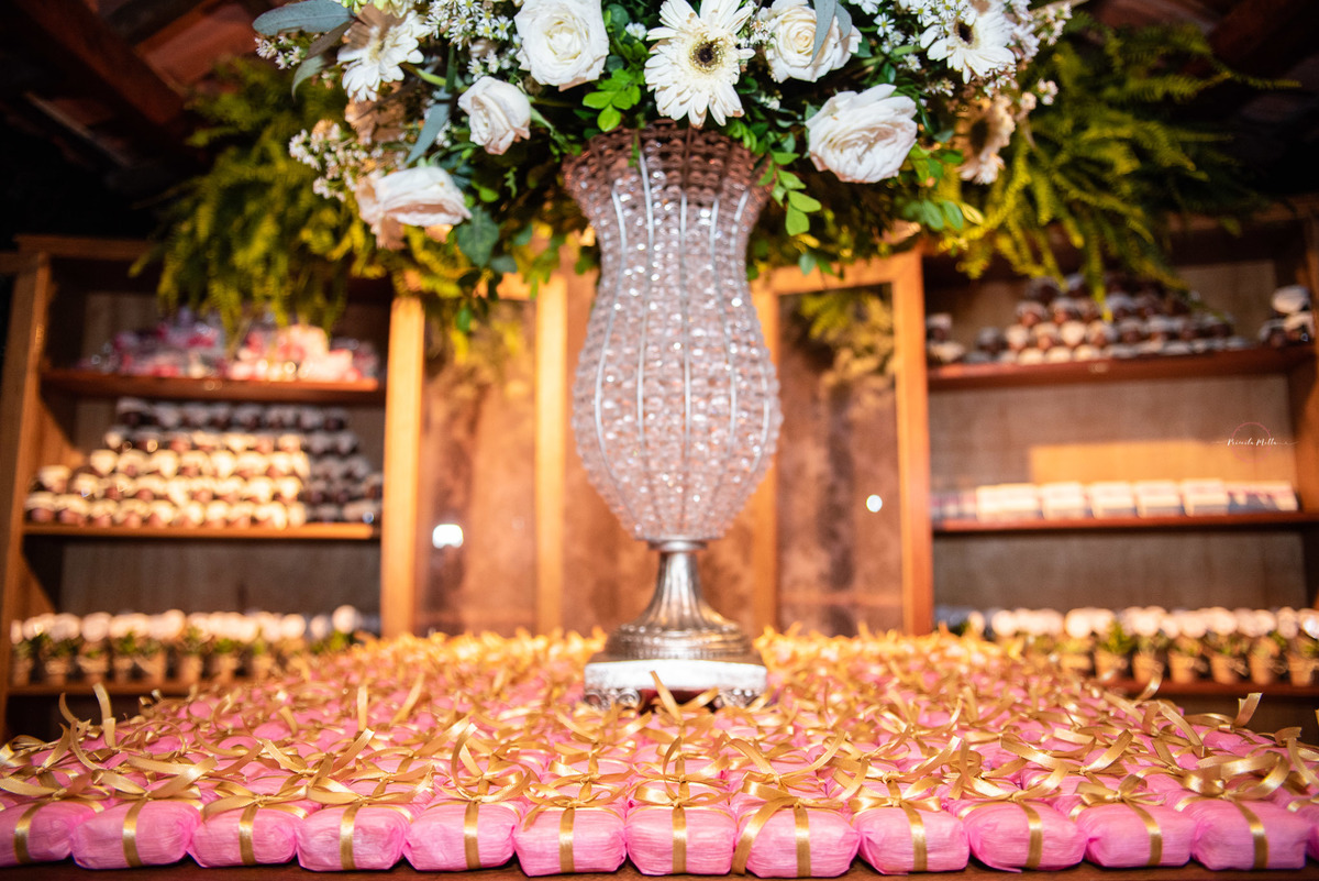 bem casado na cor de rosa