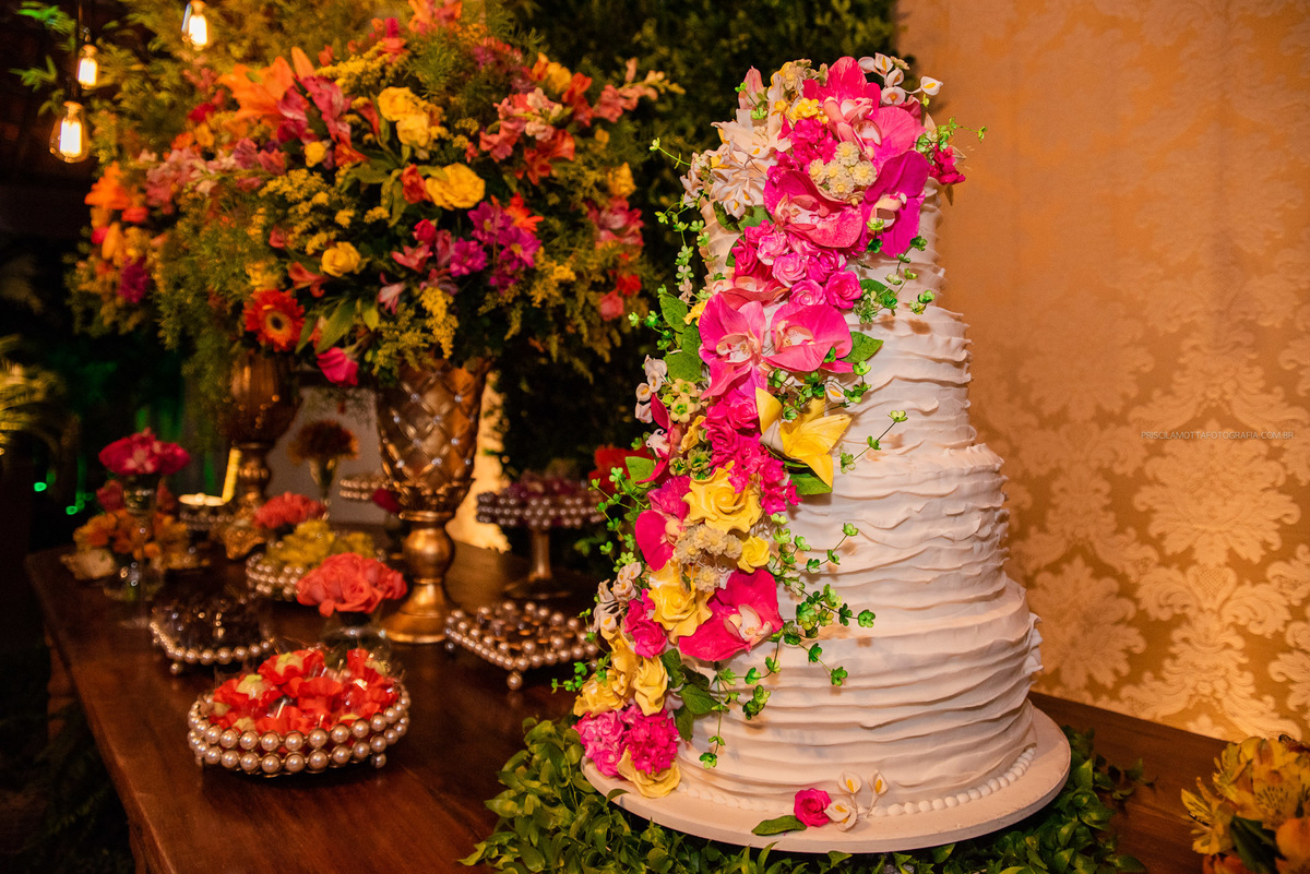 bolo decorado de casamento