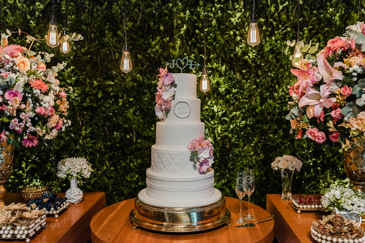 bolo de casamento em são goncalo