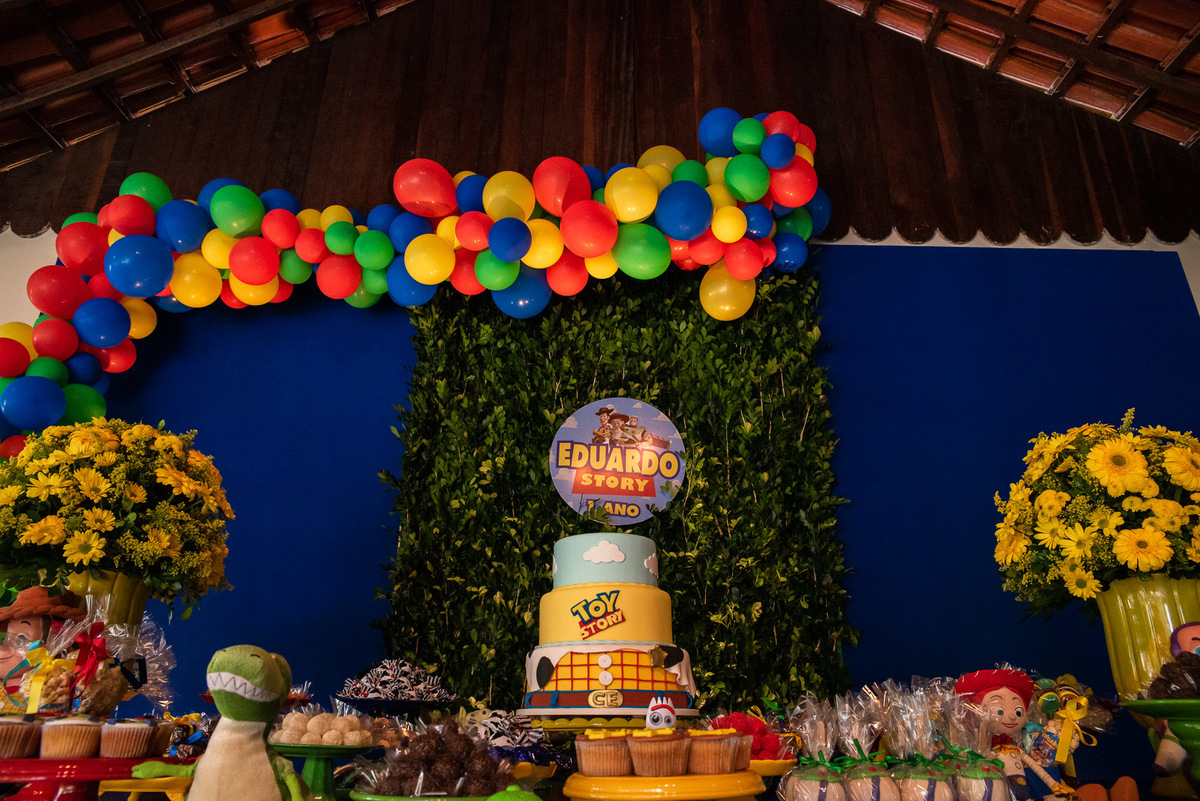 festa completa tot story em São Gonçalo 