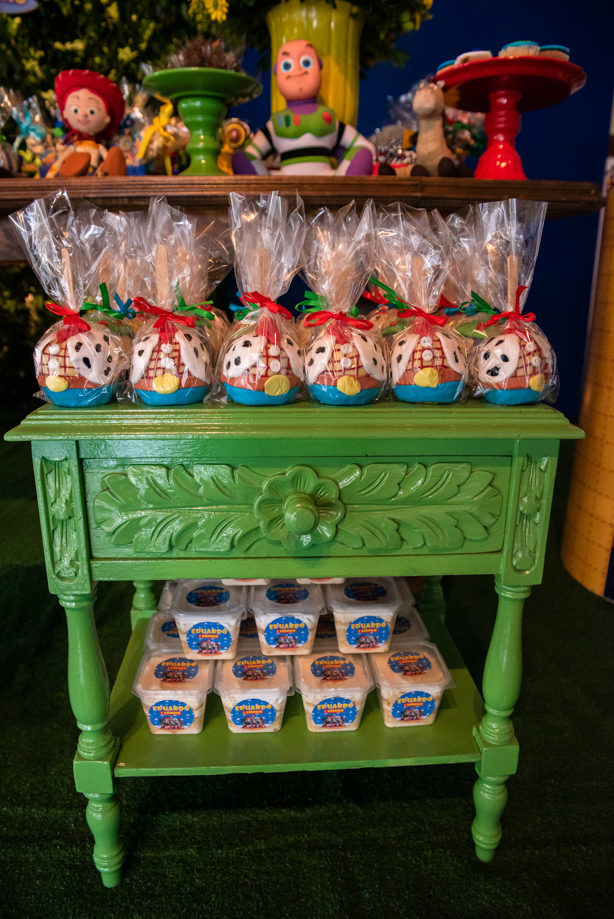 mesa de doces para festa toy story 