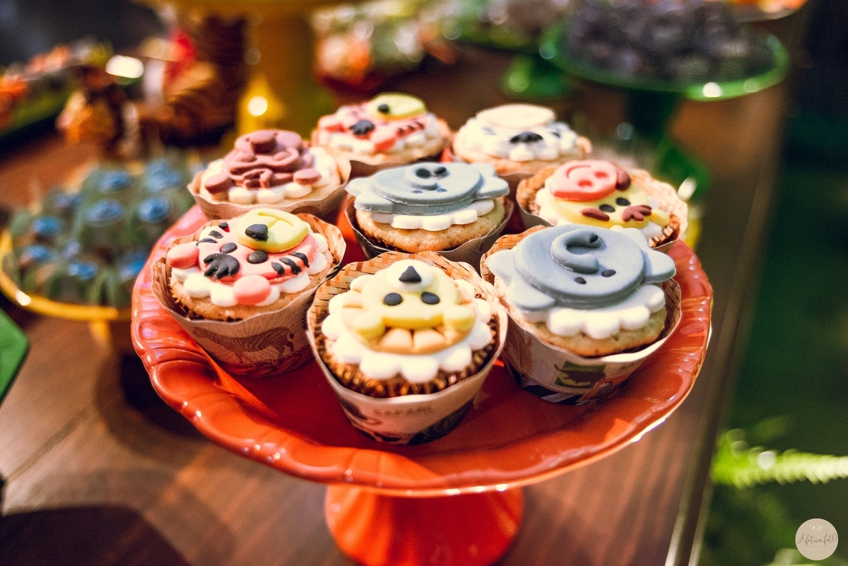 cupcake tema safari 