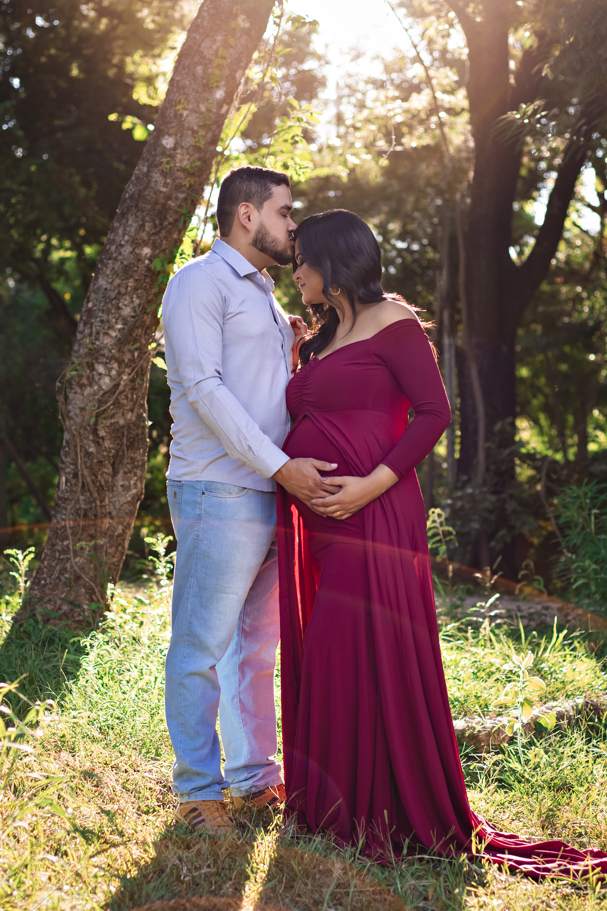 Ensaio Gestante vestido vermelho Montes Claros Minas Gerais