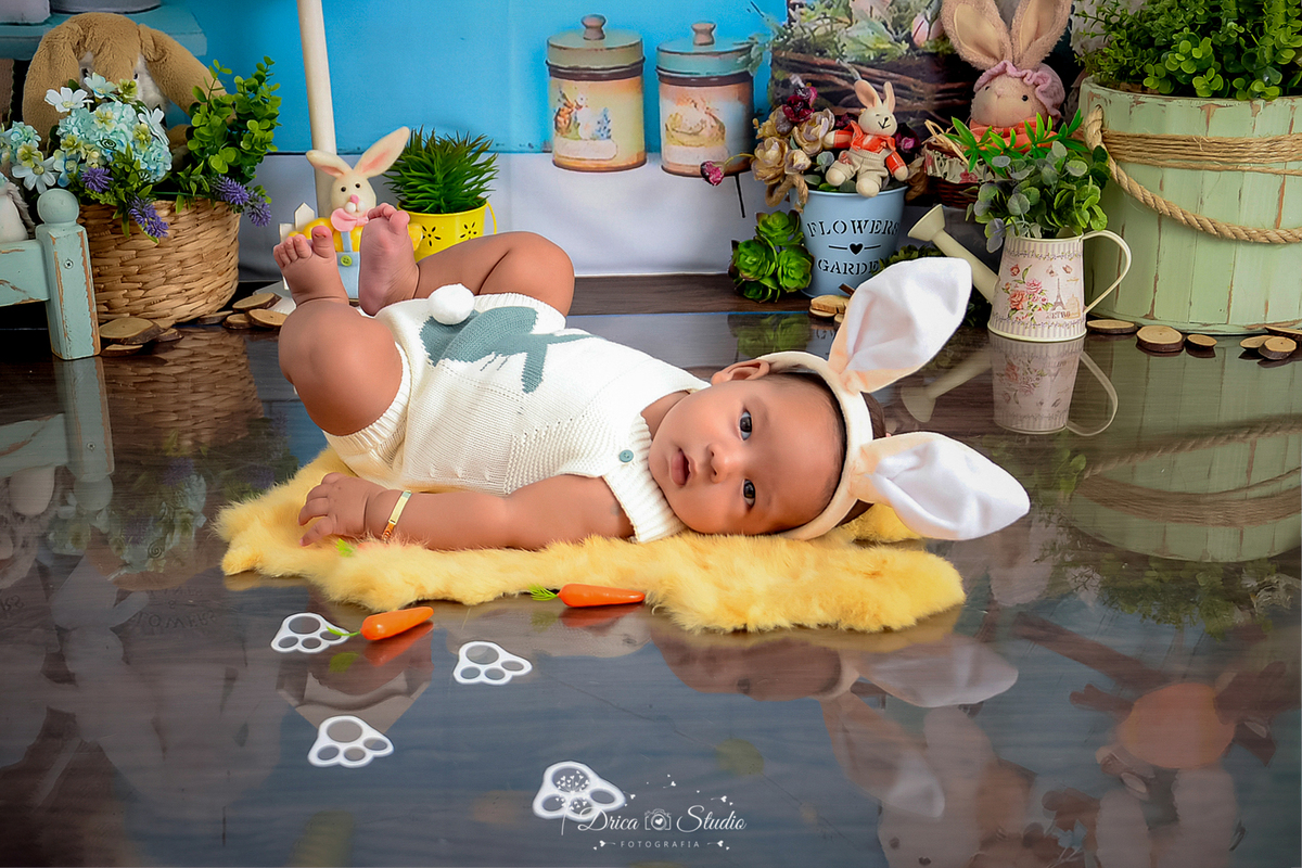 páscoa - acompanhamento mensal - cenários temáticos - coelho da páscoa - fotos em estúdio - infantil - kids - ensaio de bebês - crescimento infantil - menino - menina - Xinguara - Pará -  Drica studio - fotografia - fotos