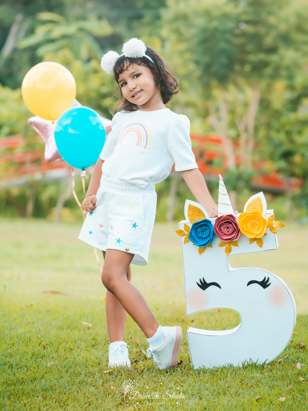 Família -  externas - ao ar livre - 5 anos - infantis - profissionais - unicórnio - book infantil - kids - menina - meu mundo rosa -pai e mãe - filha - Drica studio fotografia - Xinguara - Pará 