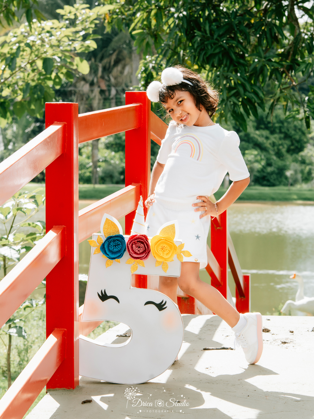 Família - externas -  ao ar livre - 5 anos -  infantis -  profissionais - unicórnio - book infantil - kids - menina - meu mundo rosa -pai e mãe - filha - Drica studio fotografia - Xinguara - Pará 