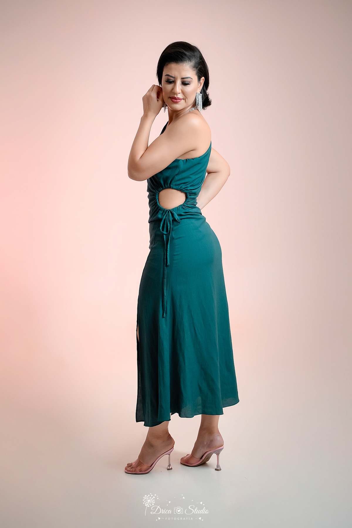 Drica Studio Fotografias  - Drica Studio Xinguara Para - book adulto - ensaio de moda - vestido elegante 