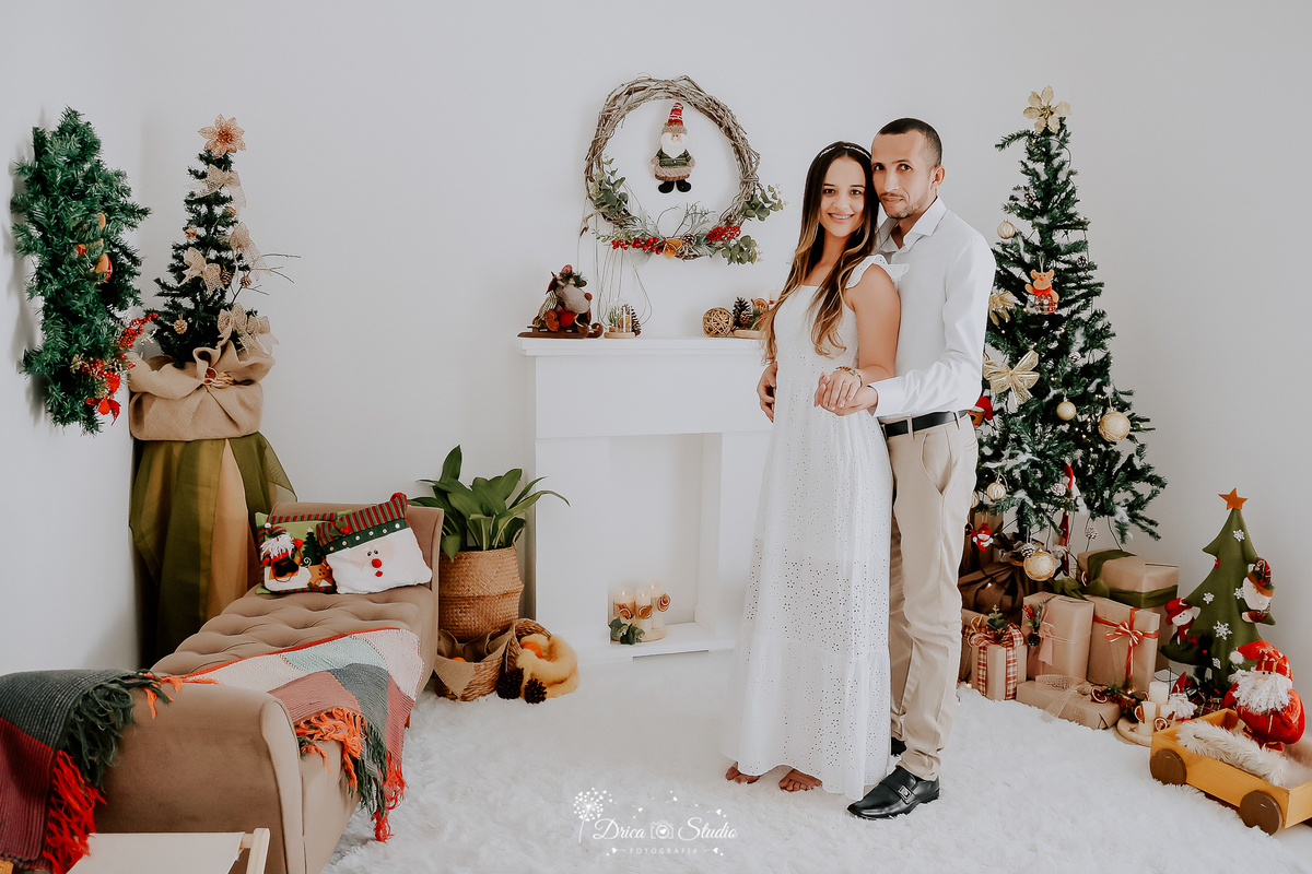 Drica Studio - Drica Studio Fotografias - Xinguara Pará - fotos  de casal - Studio - pré wenddig  Studio - casamento - apaixonado - ensaio casal - fotográficos - cenário natal 