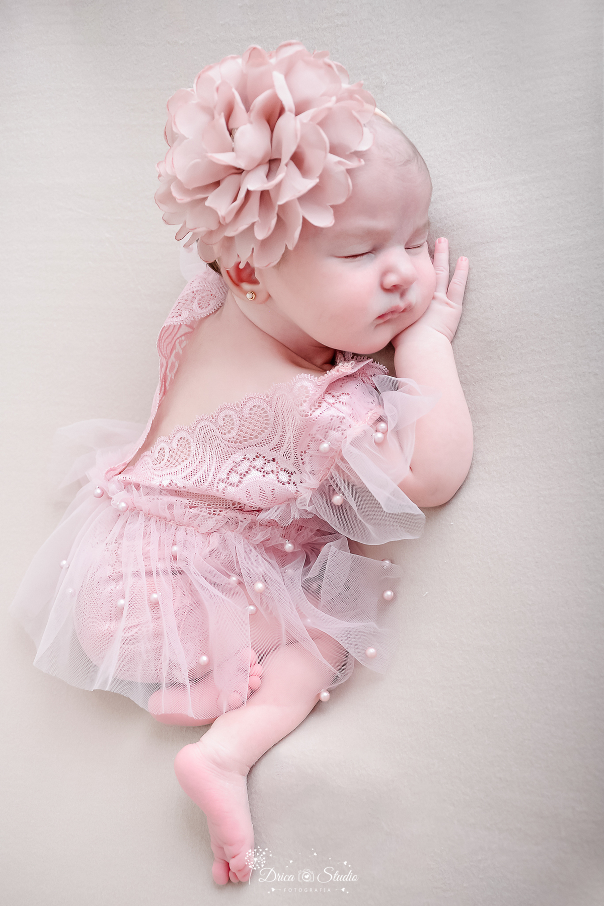 newborn ensaio-newborn bebê-recém-nascido ensaio-de-bebê studio-em-xinguara fotografa-em-xinguara ensaio-newborn xinguara ensaio-newborn acompanhamento-mensail-infantil fotografia-infantil