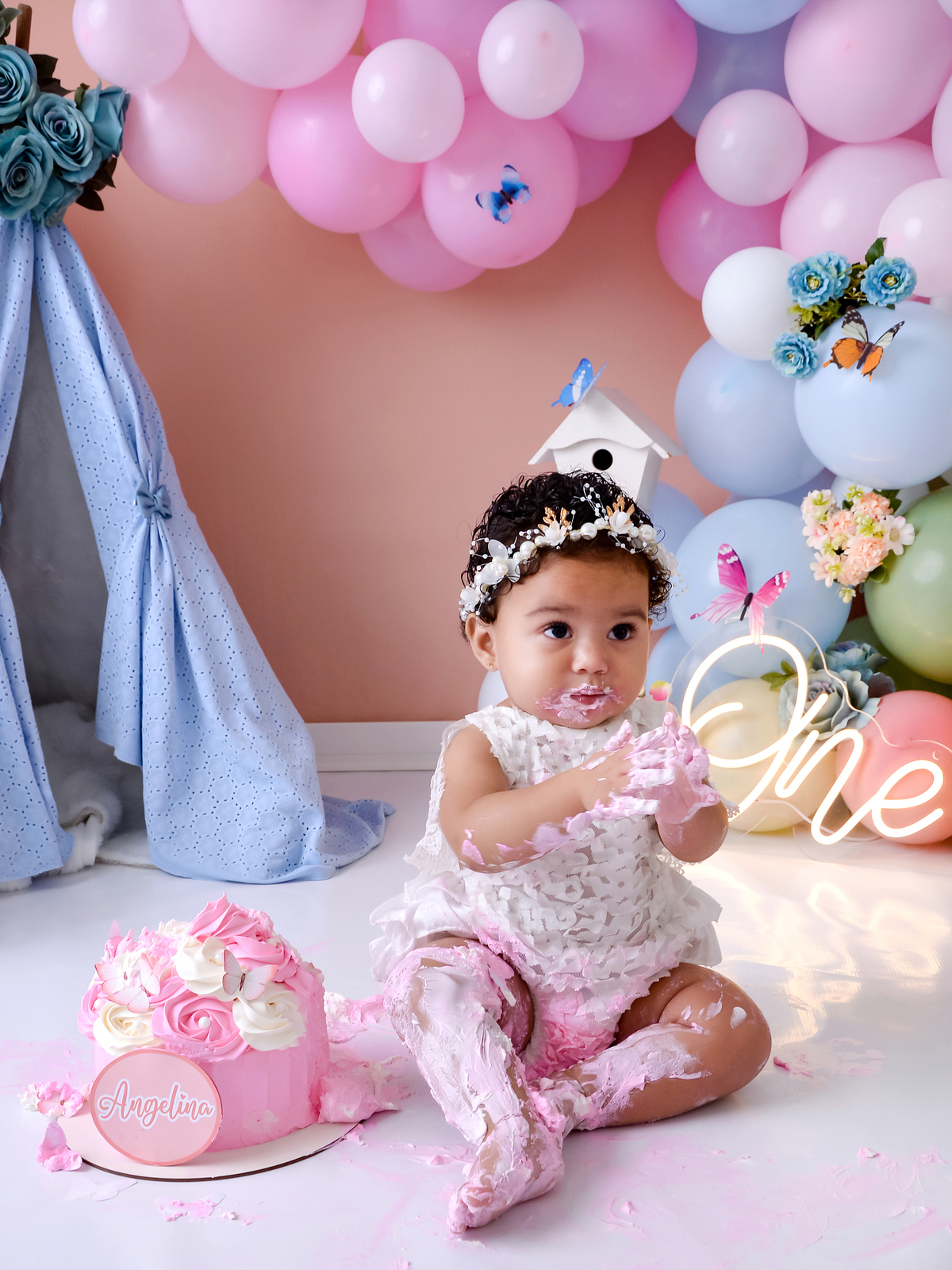 Drica studio - jardim encantado - jardim das borboletas - tenda azul - one de led - smash the cake - xinguara - balões tons pastéis - ensaio fotográfico