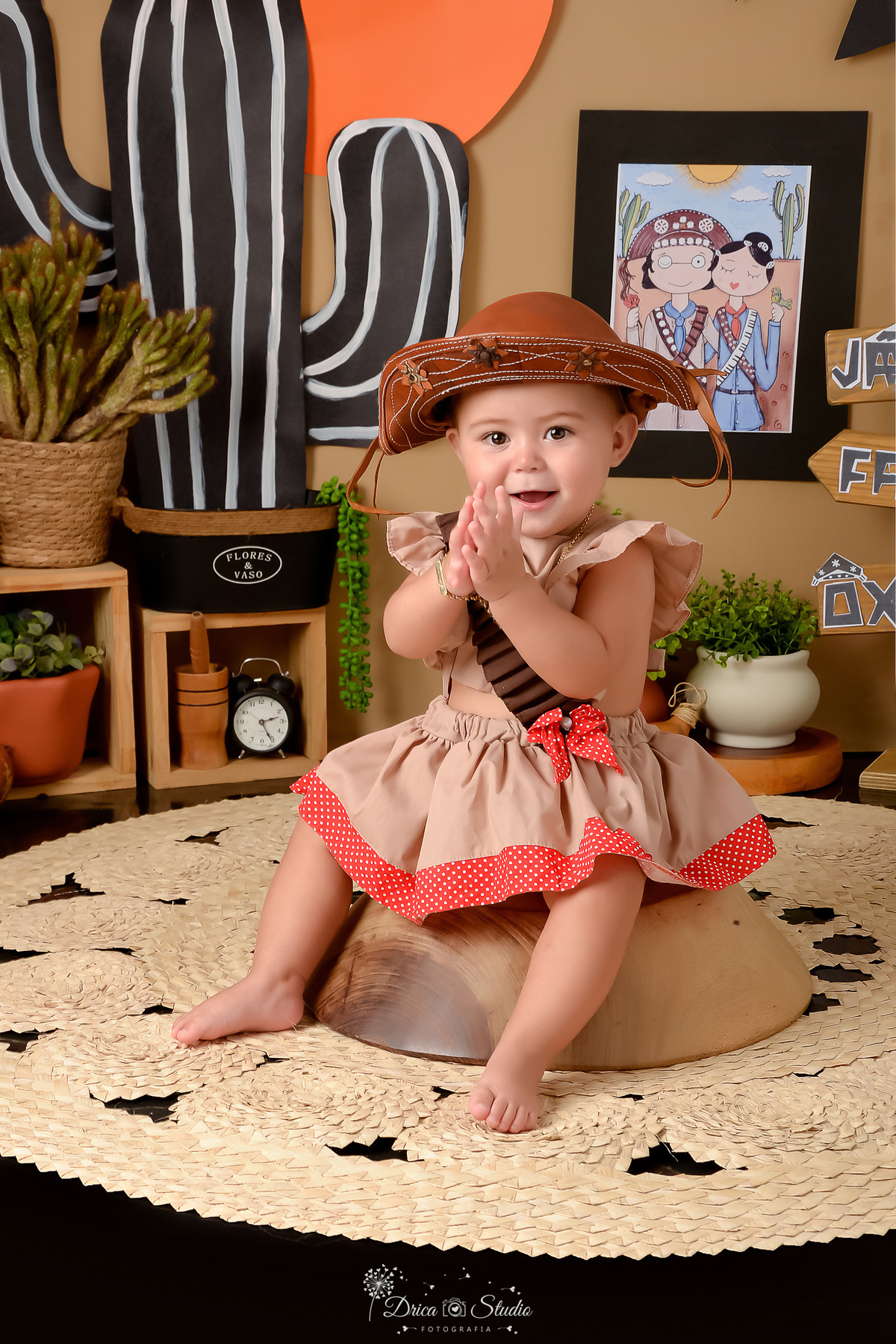 -DricaStudio -AcompanhamentoMensal -FotografiaInfantil -XinguaraPA -Cordel -Nordeste -EnsaioInfantil -Bebês -MemóriasParaSempreusando chaoeu de couro 