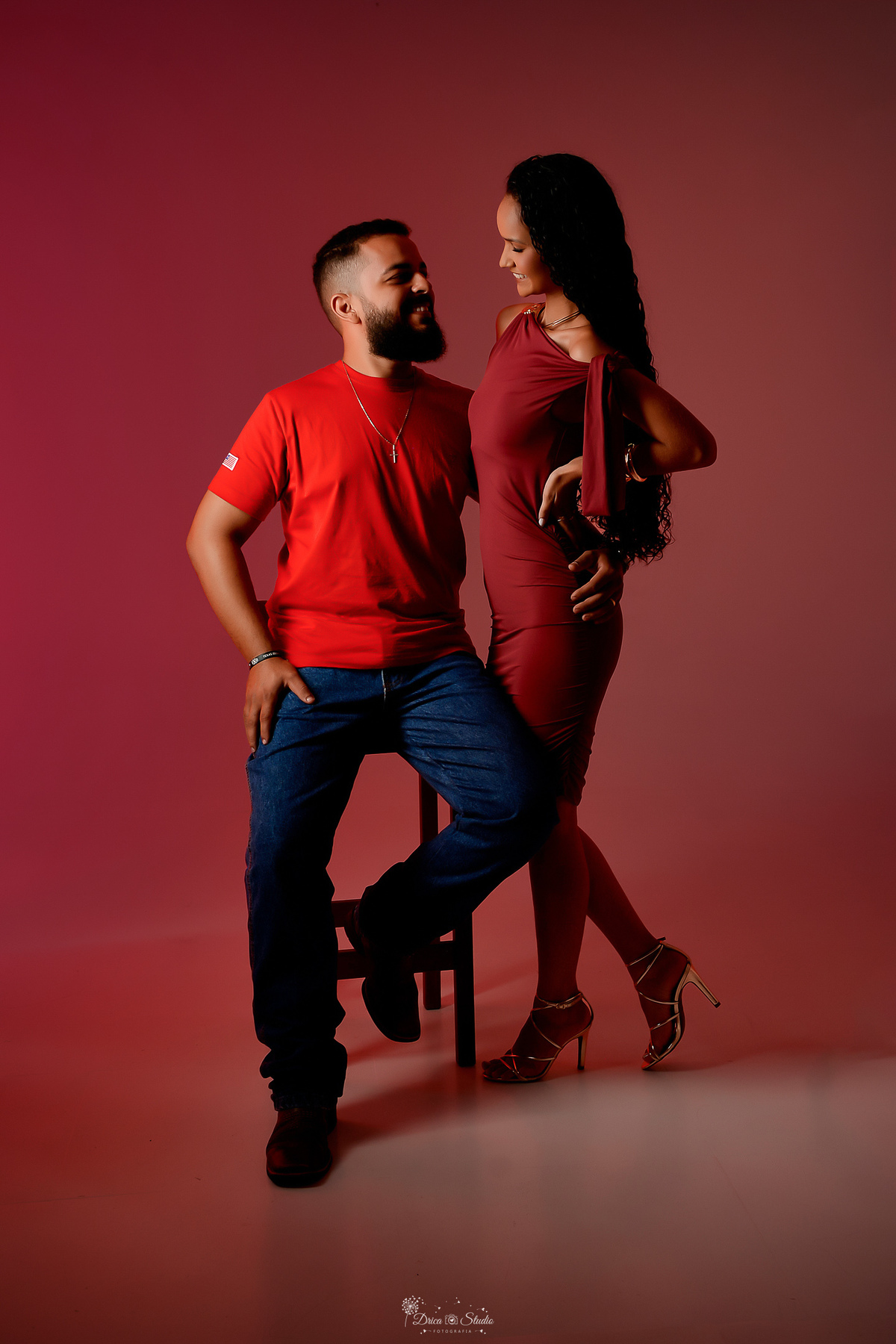 drica srudio - ensaio casal - ensaio em estudio - casal apaixonado - 