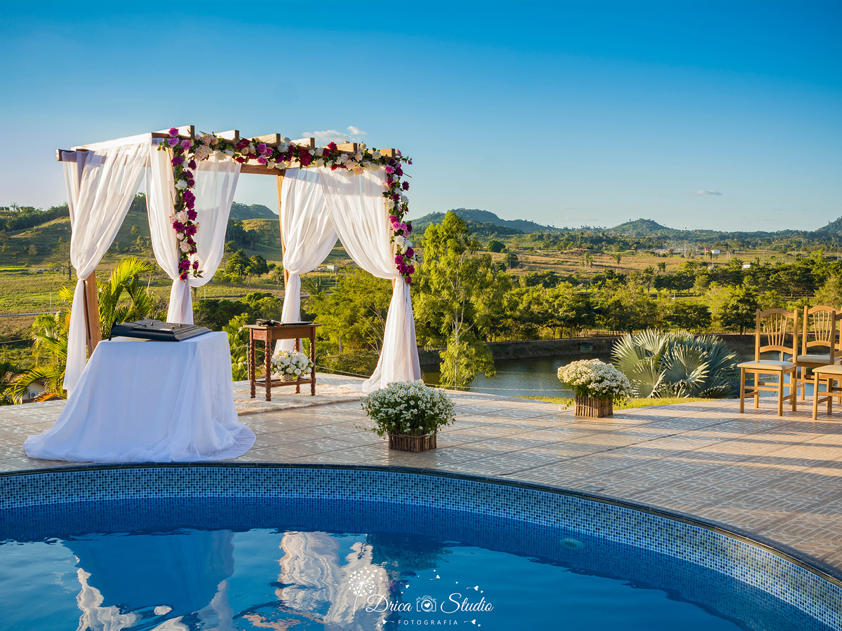 Casamento Lucas e Bruna realizado em Xinguara. cobertura do evento feito pala fotografa Drica Studio, casamento feito a Luz do dia, linda decoração, linda vista, tudo perfeito, fotografo de casamento- Dantas 
Drica Studio fotografia
foto em Xinguara_Pará