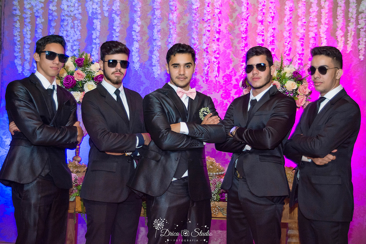 Decoração de casamento-Casamento em Xinguara-Pará- Fotografo de Casamento- Drica Studio Fotografia- 
Festa de casamento- noivo e guarda costa- noivo e padrinhos- palito preto- fotografa de casamento- Xinguara- casamento do Lucas- fotografa em Xinguara