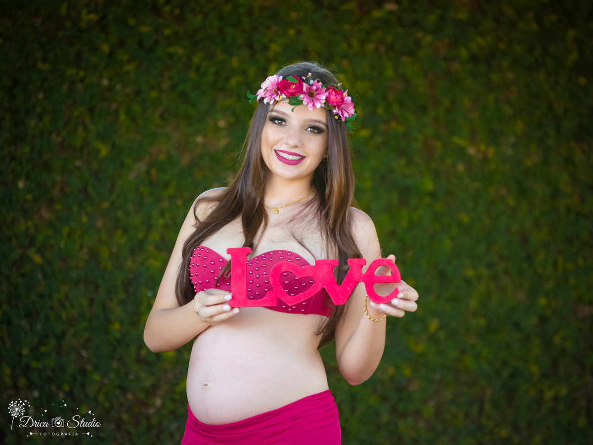 Ensaio de gestante-gestante-Fotógrafa de gestante- Xinguara-Pará-Drica Studio Fotografia-Book de gestante-ensaio externo- gravida e linda-fotógrafa de família-melhor fotógrafa- fotografa em Xinguara-maternidade-gravidava-coroa de flor.