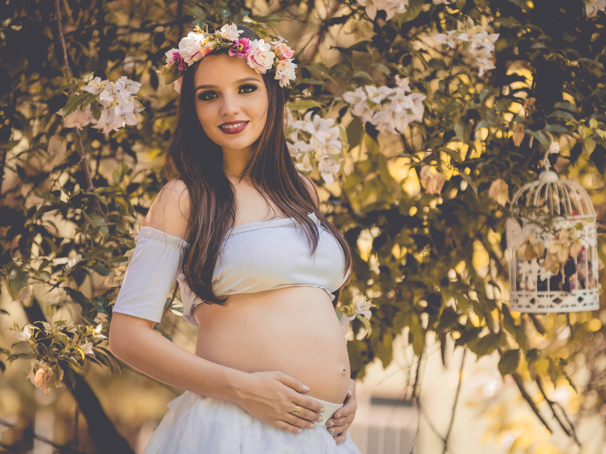 Ensaio de gestante-gestante-Fotógrafa de gestante- Xinguara-Pará-Drica Studio Fotografia-Book de gestante-ensaio externo- gravida e linda-fotógrafa de família-melhor fotógrafa- fotografa em Xinguara-maternidade-gravidiva-coroa de flor.