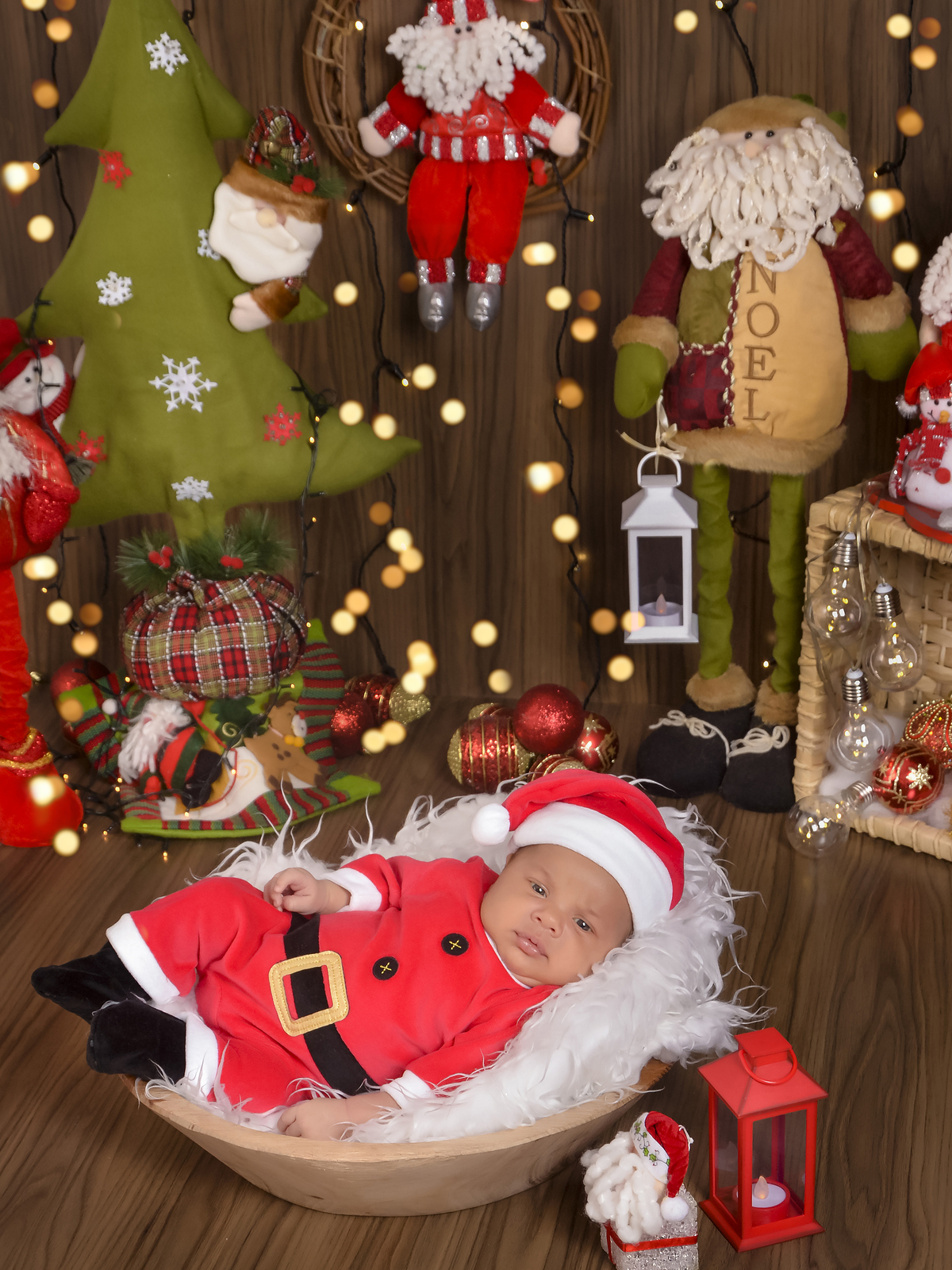 Ensaio de Natal- Presente de Natal- Meu Primeiro Natal-pisca-pisca-Fotografa de família-newborn-sessão de Natal-infantil-acompanhamento-Drica Studio fotografia-fotógrafa em Xinguara-Fotografa de bebês-Pará.