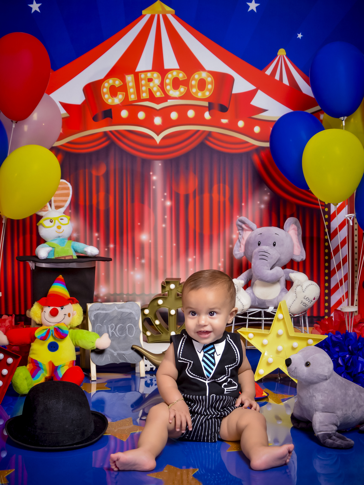 Ensaio infantil- Cenário Circo- Mês das Crianças- Fotografa de família-Fotografa em Xinguara- acompanhamento- Dia das Crianças-Drica Studio-Pará- circo- Mágico- gravidez, book, newborn, fotografo, fotografa, palhaço, evento, aniversario, infantil,