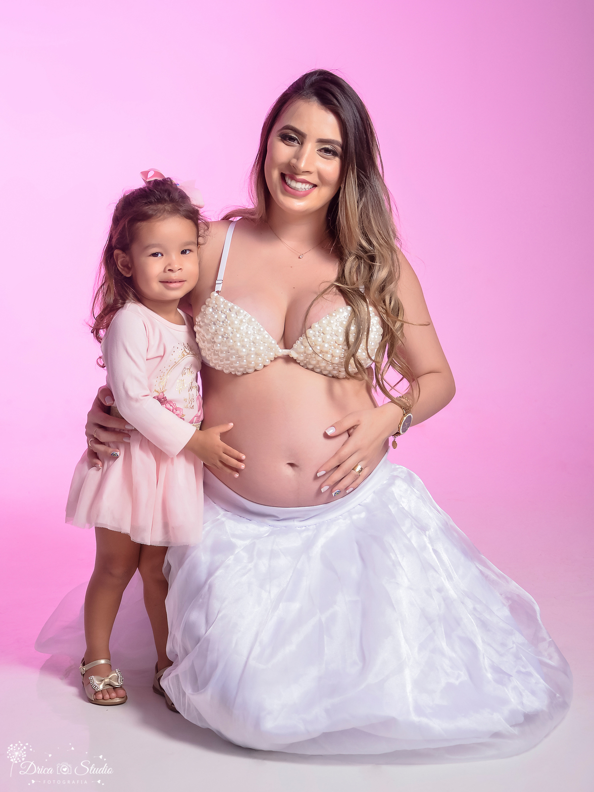 Ensaio de gestante-Gravida-Linda-ensaio de família-Fotógrafa de gestante-Book de gestante-ensaio em estúdio-maternidade-gravidiva- com afilhada à espera do Heitor- Drica Studio Fotografia-Xinguara-Pará-melhor fotógrafa.