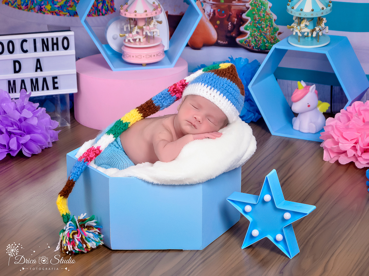 Ensaio infantil-cenário doce-colorido- divertido-docinho da mamãe-gostoso-Book infantil-laço de docinho-acompanhamento-felicidade- carrossel -estrela-criança-estúdio -Newborn- Fotografa de família-Fotografa em Xinguara- Drica Studio Fotografia-Pará.