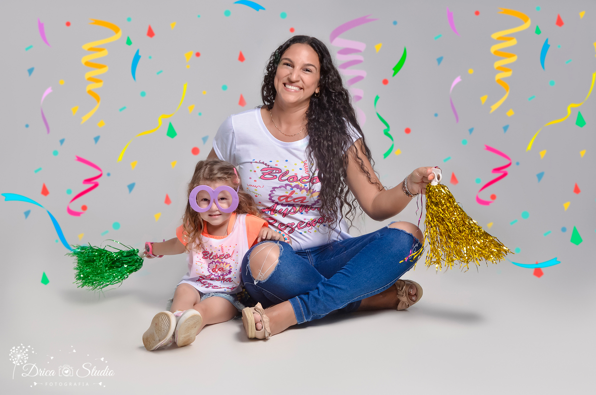 carnaval 2019-Kids-cenário de carnaval-mamãe e Eu-modelo-mirim-Aysha-talentos brilhantes-TV-acompanhamento mensal-brincadeira-diversão-Book infantil-Drica Studio-Fotografia- fotografa de família- fotografa em Xinguara-Pará. 