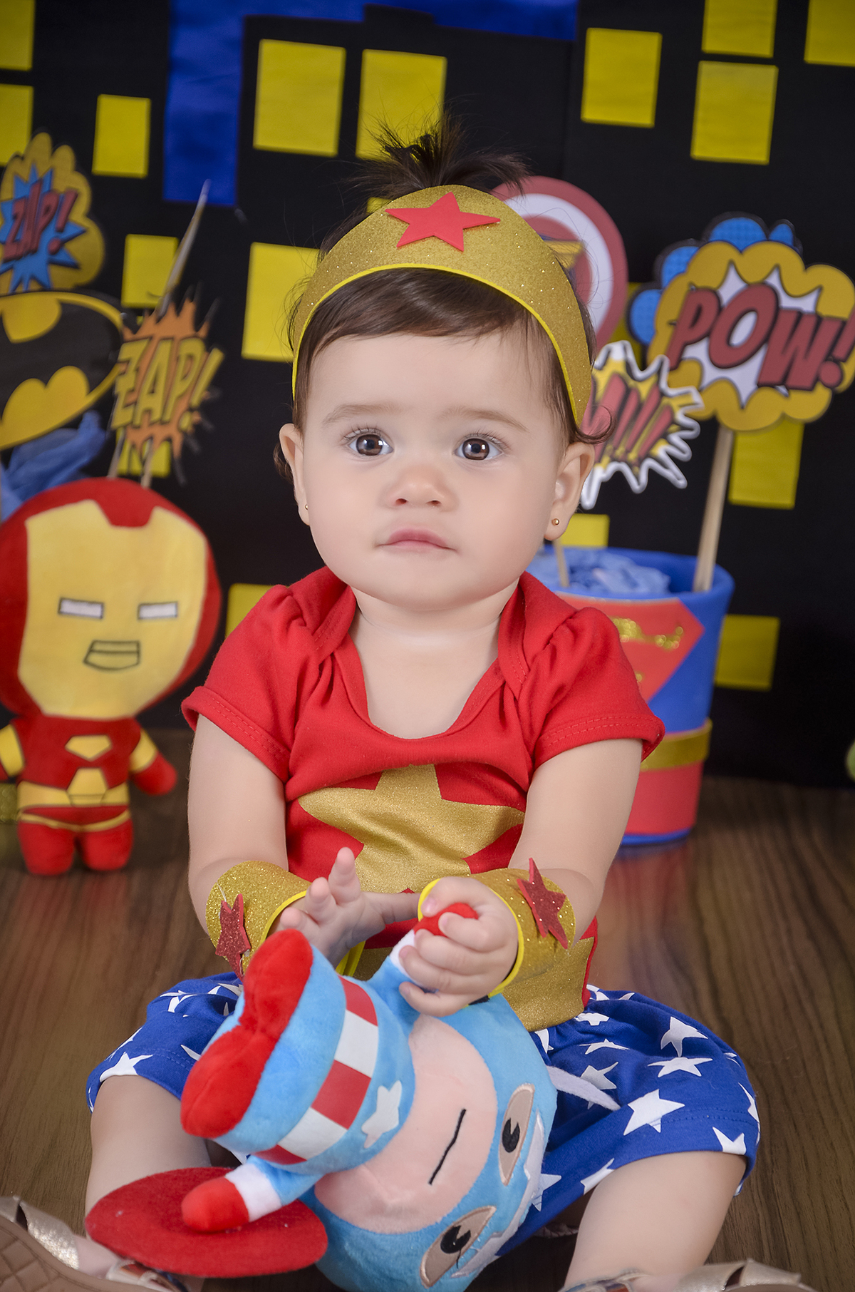 Super bebê-ensaio infantil-foto-super herói-acompanhamento mensal cenário temático-book- mini- sessão Kids-Drica Studio Fotografias-Xinguara Pará.